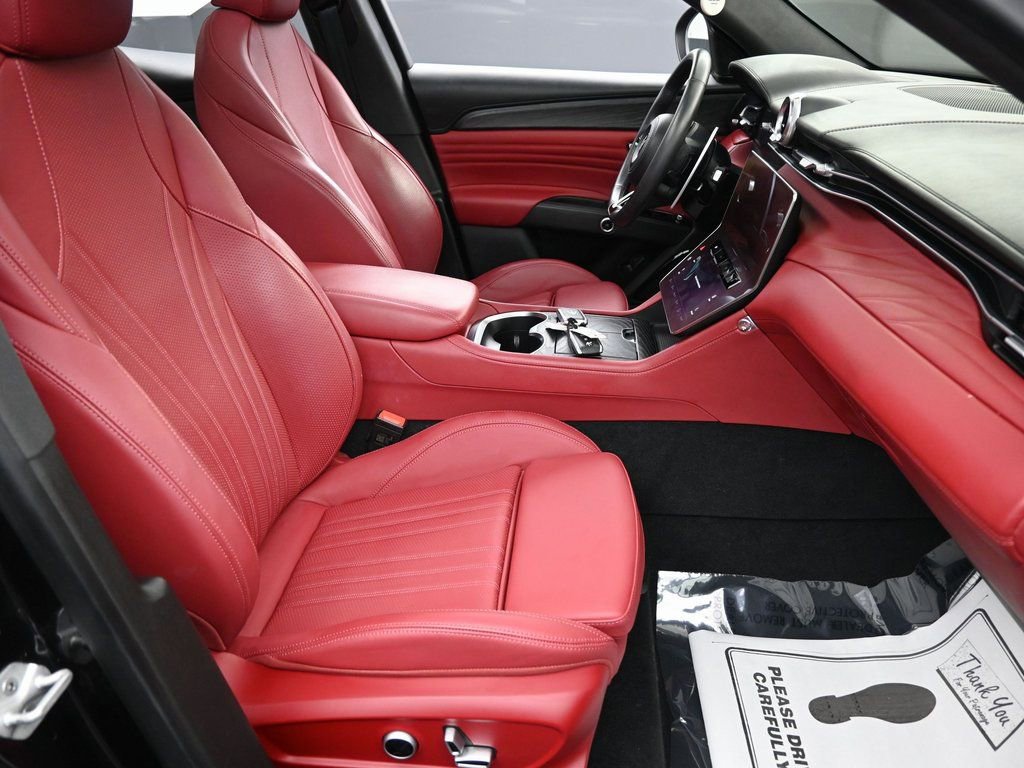 Used 2023 Maserati Grecale Modena image 38