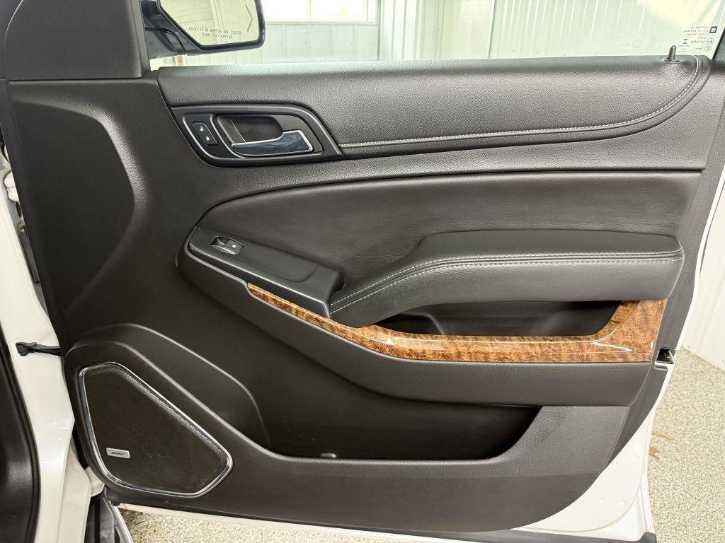 Used 2017 Chevrolet Suburban Premier image 41