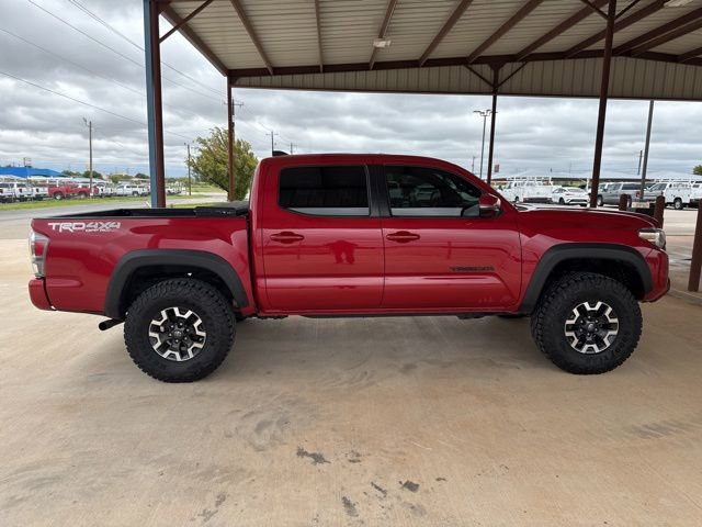 Used 2020 Toyota Tacoma TRD Off-Road w/ Technology Package image 9