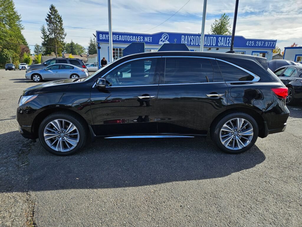 Used 2017 Acura MDX w/ Technology Package AWD/4WD image 2