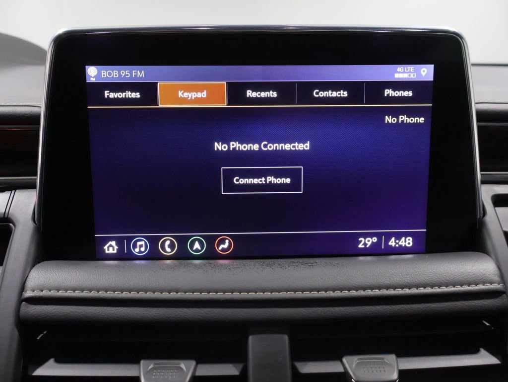 Used 2021 Chevrolet Tahoe Premier w/ Premium Package image 34