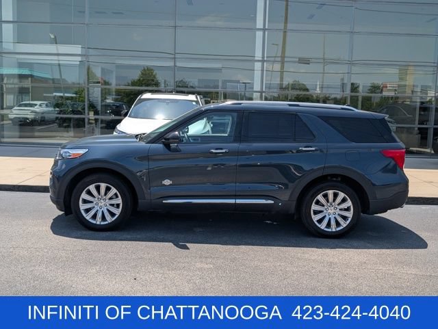 Used 2024 Ford Explorer King Ranch w/ Technology Package AWD/4WD image 2