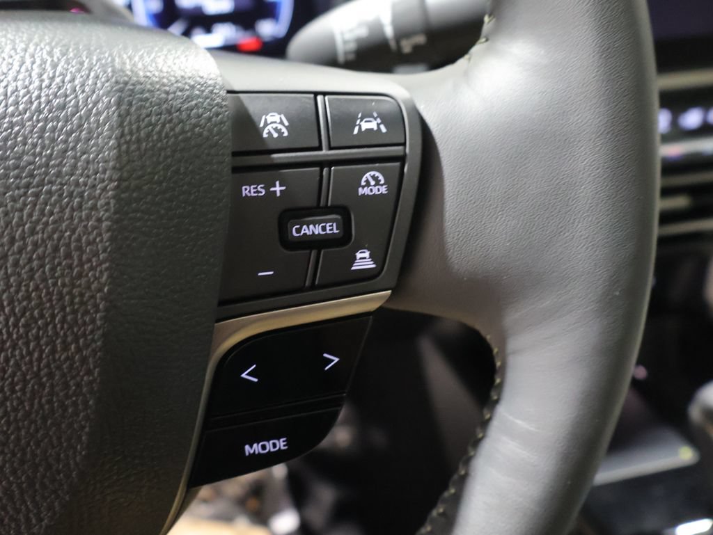 Used 2026 Toyota Camry XLE w/ Premium Plus Package FWD image 37