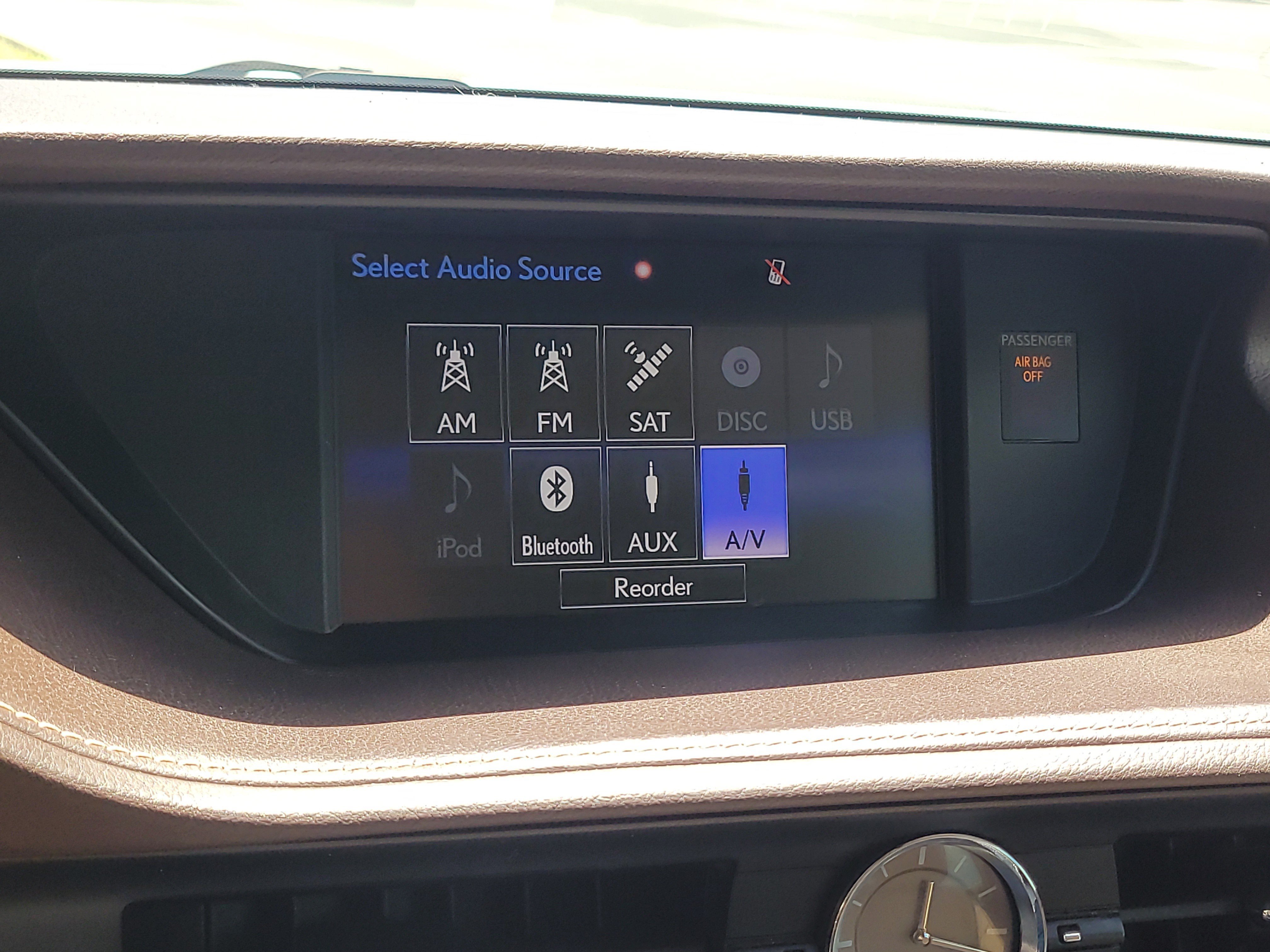 Used 2016 Lexus ES 350 w/ Luxury Package w/Wood Trim FWD image 25