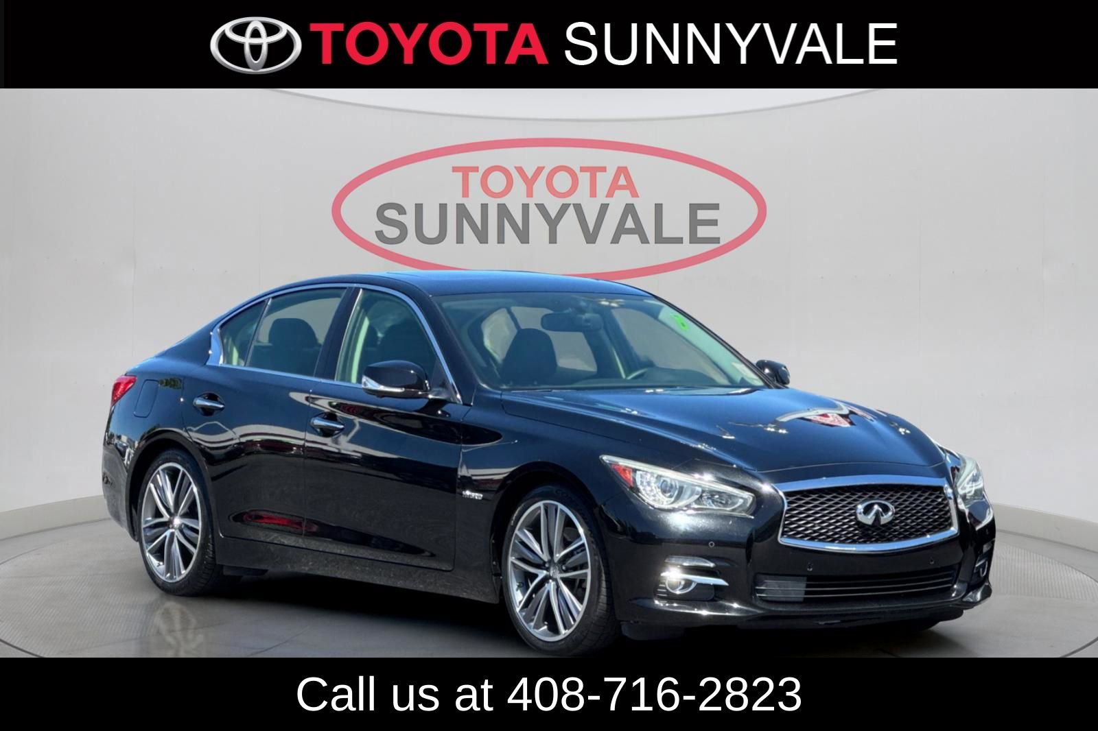 Used 2017 INFINITI Q50 Hybrid w/ Technology Package RWD image 10