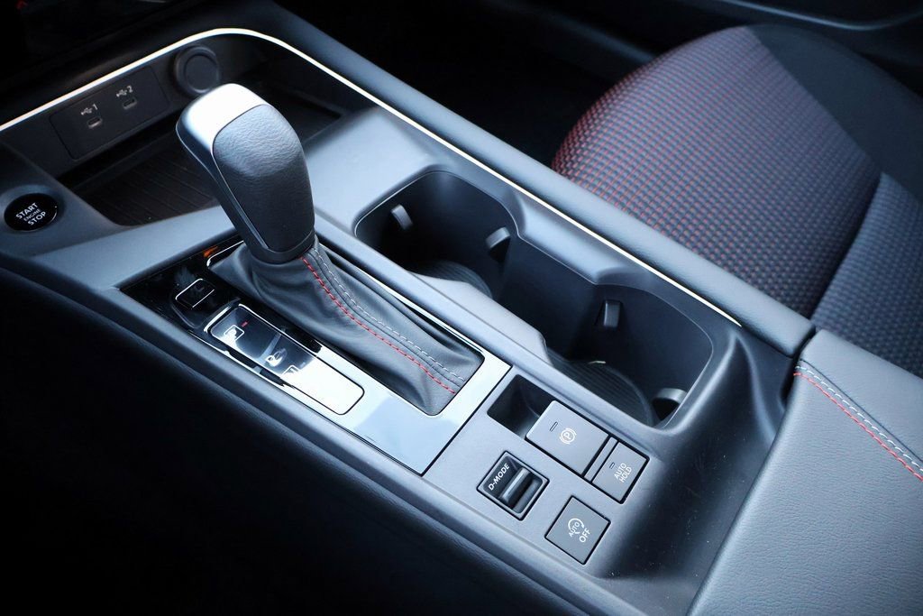 New 2026 Nissan Sentra SR w/ Floor Mat Package FWD image 17
