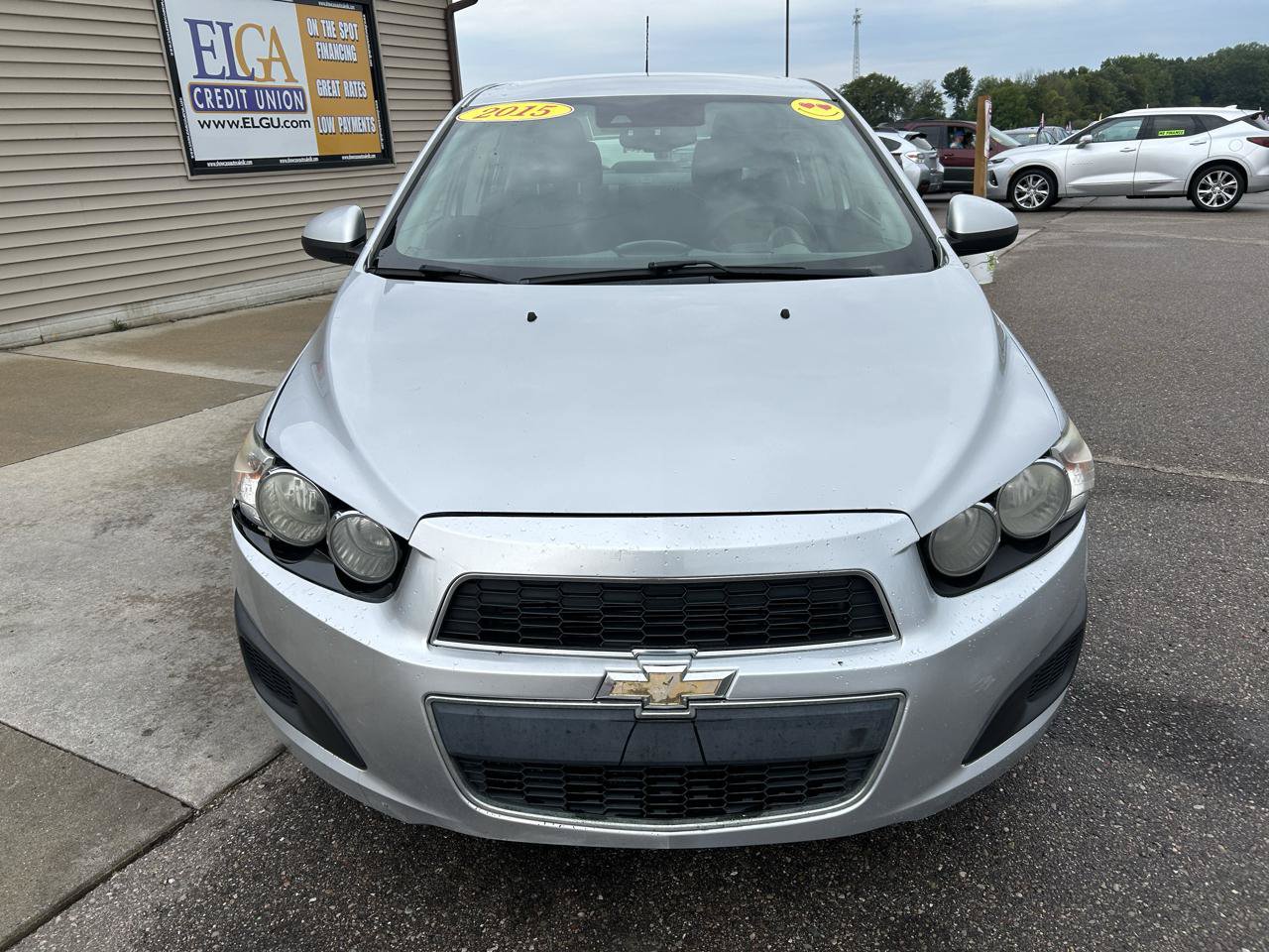 Used 2015 Chevrolet Sonic LT w/ Advanced Safety Package FWD image 2