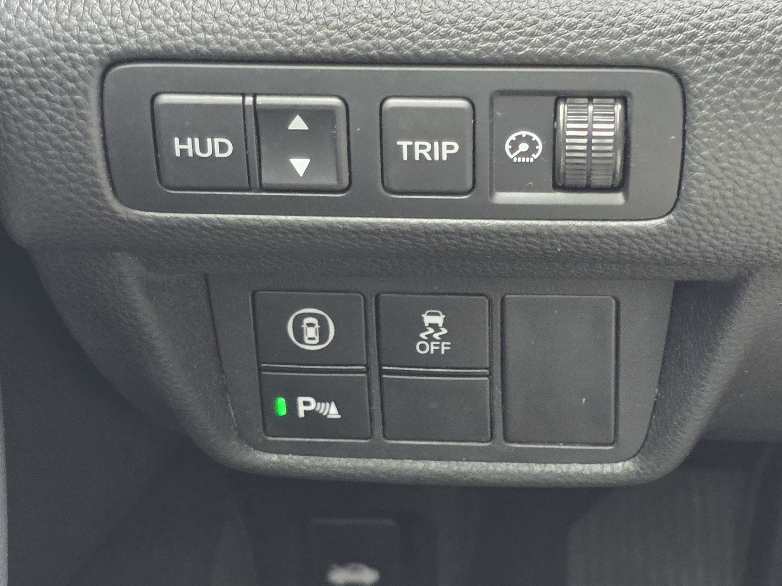 Used 2020 Honda Accord Touring image 12