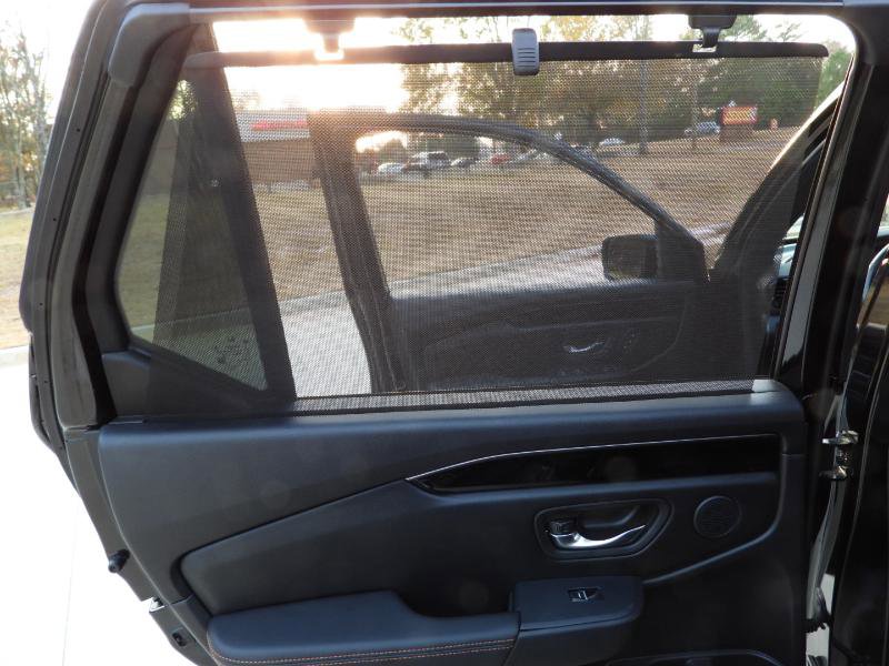 Used 2025 Honda Pilot TrailSport image 43