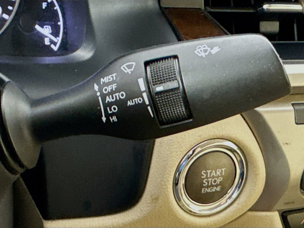 Used 2013 Lexus ES 350 w/ Luxury Pkg FWD image 14