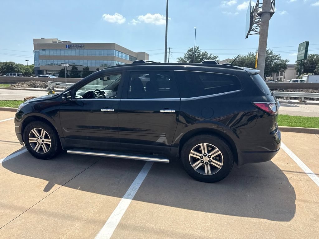 Used 2017 Chevrolet Traverse LT FWD image 13