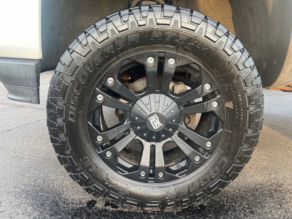 Used 2016 Chevrolet Silverado 1500 LT w/ All Star Edition image 34