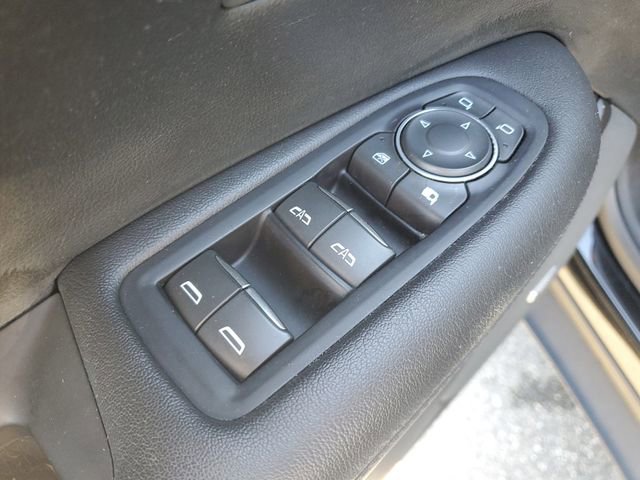 Used 2019 Cadillac XT5 Premium Luxury w/ Driver Assist Package image 17