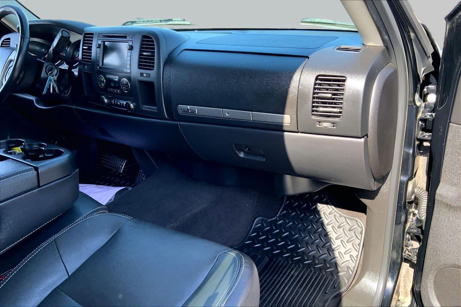 Used 2013 Chevrolet Silverado 1500 LT RWD image 17
