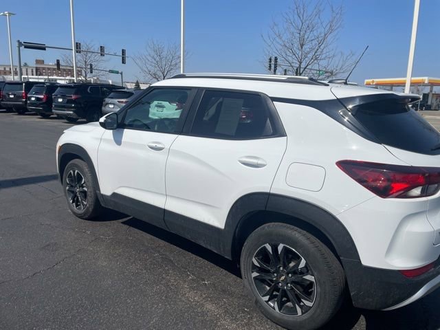 Used 2023 Chevrolet TrailBlazer LT w/ Convenience Package image 3
