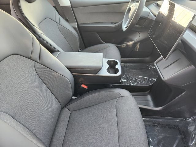 Used 2026 Tesla Model Y AWD image 18