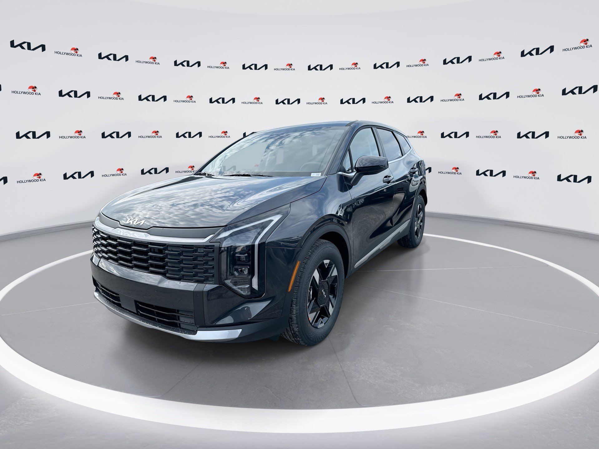 New 2026 Kia Sportage LX FWD image 4
