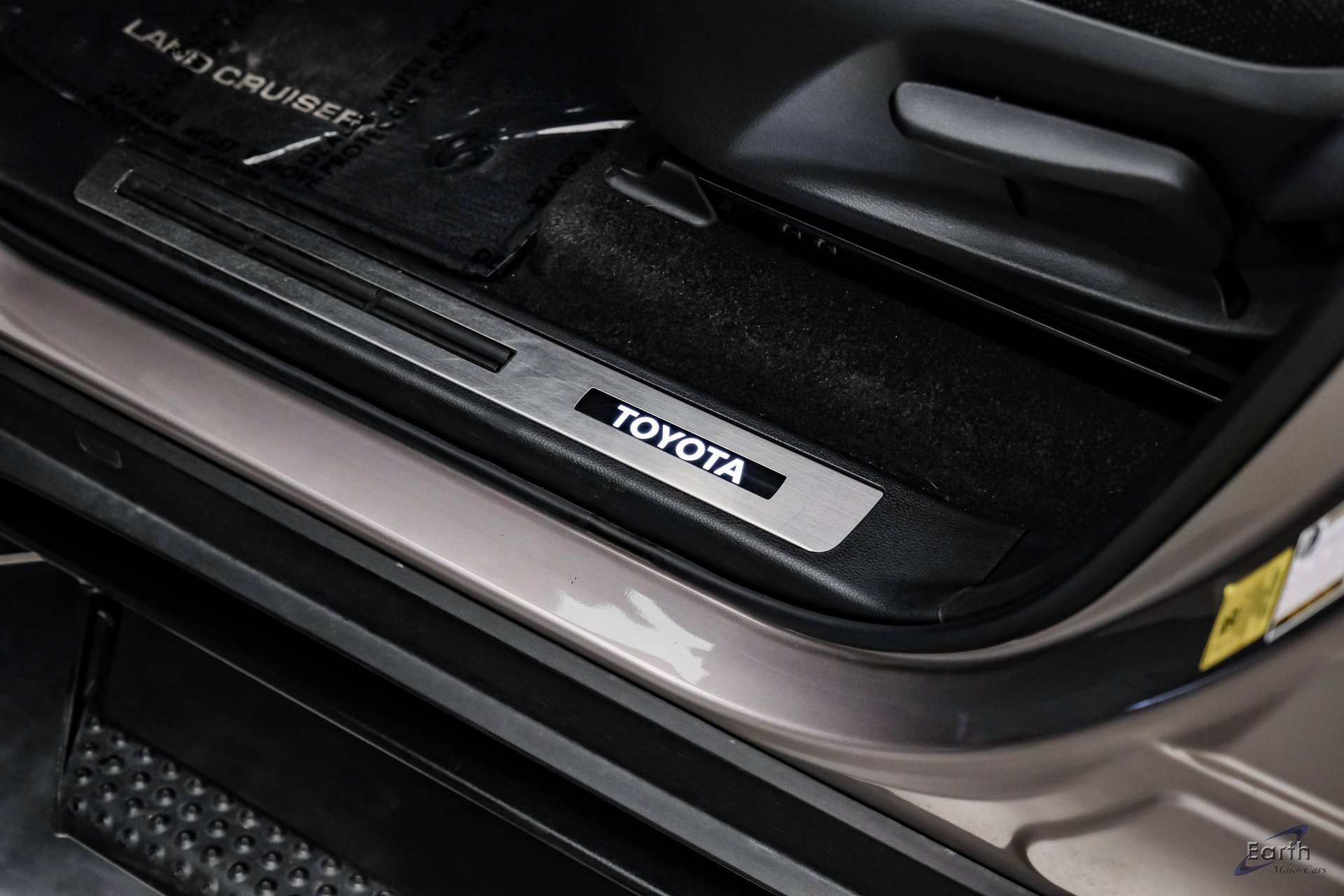 Used 2024 Toyota Land Cruiser image 36