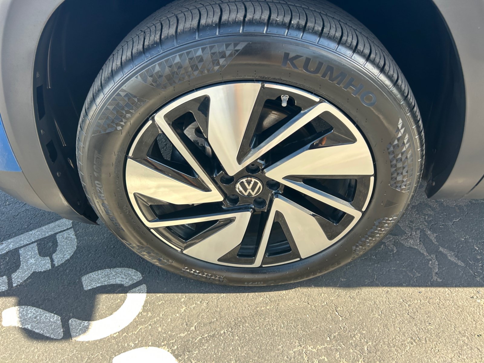 Certified 2026 Volkswagen Atlas SE FWD image 25