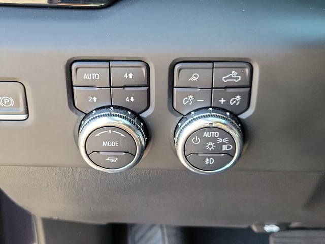 Used 2023 GMC Sierra 1500 AT4 w/ AT4 Premium Package image 23
