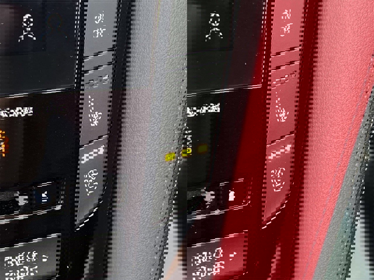 Used 2023 INFINITI QX50 Sport w/ Cargo Package image 21