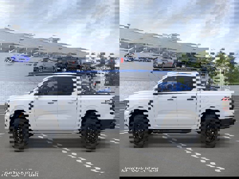 New 2026 Ford Ranger XLT w/ Black Appearance Package image 32