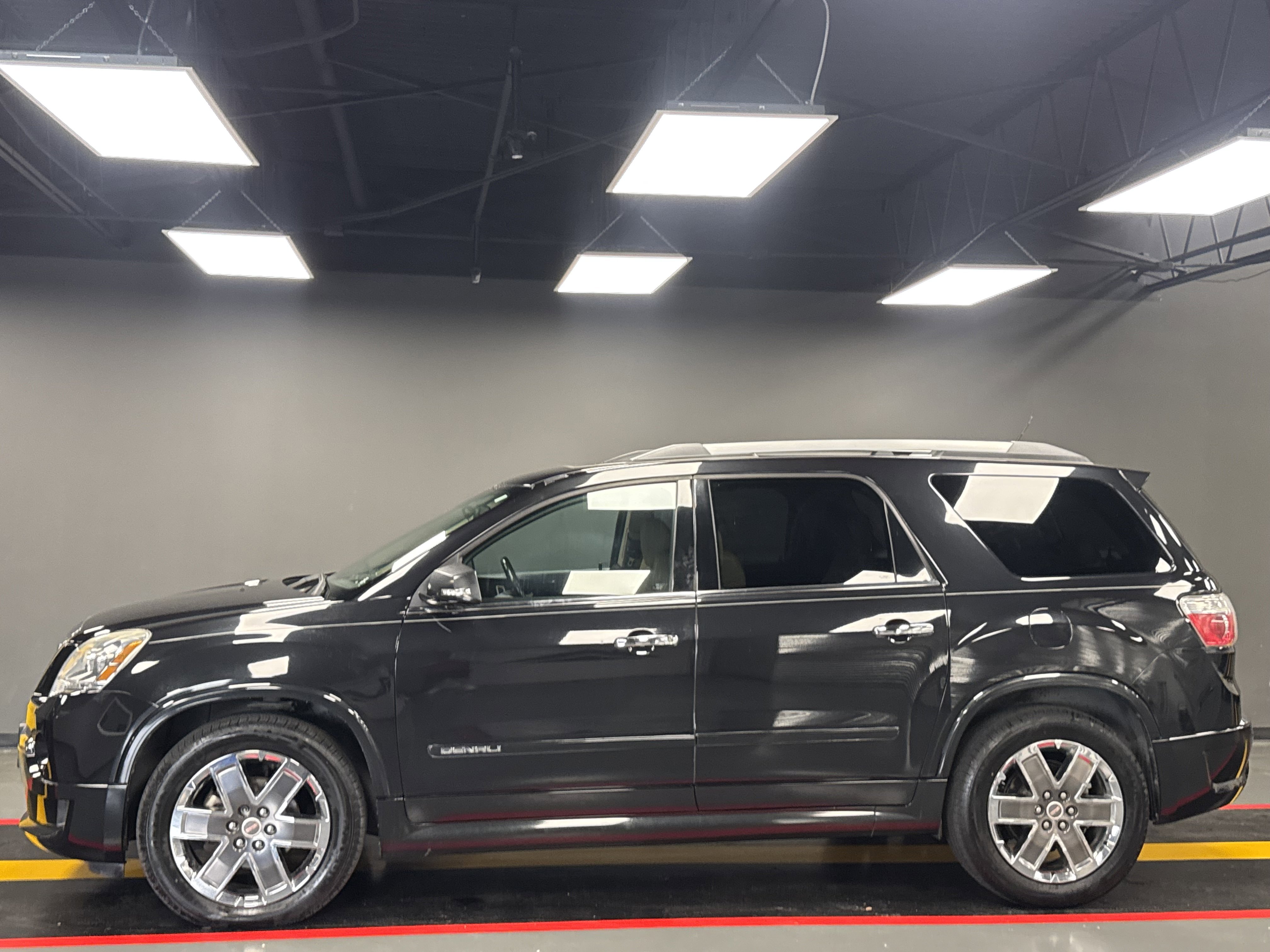Used 2012 GMC Acadia Denali FWD image 3