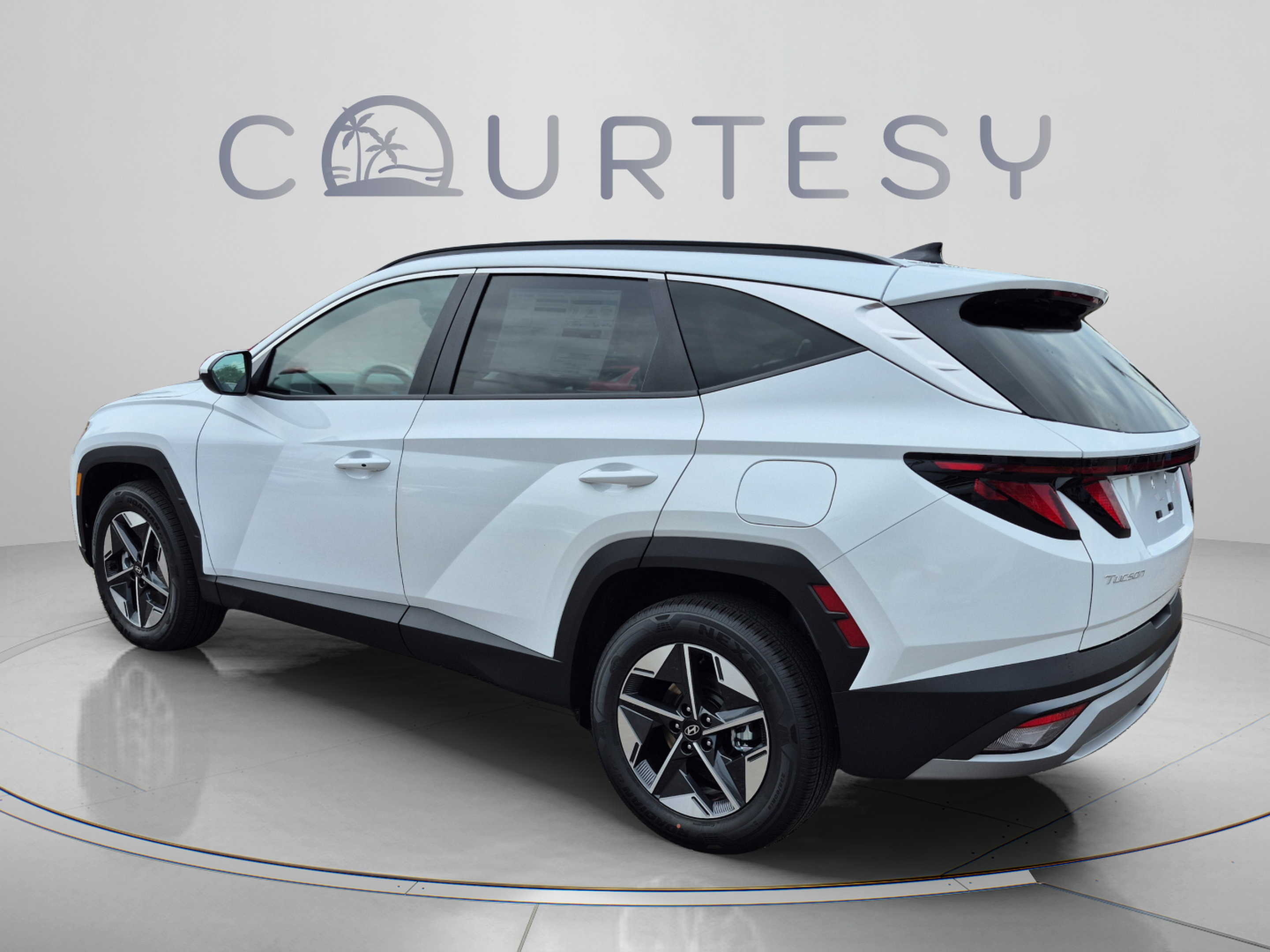 New 2026 Hyundai Tucson SEL AWD/4WD image 3