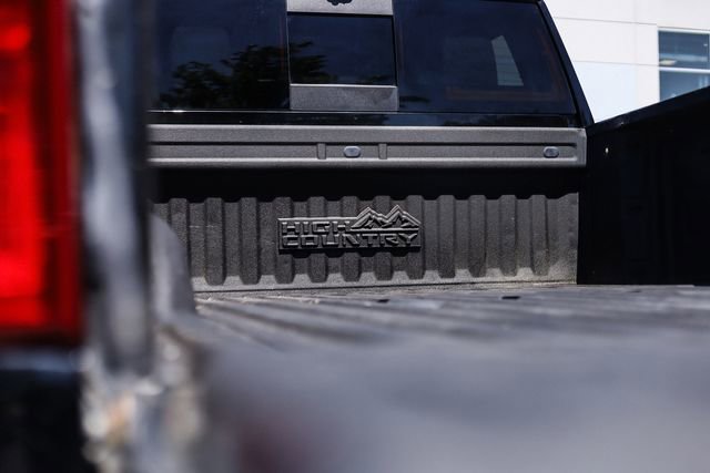 Used 2020 Chevrolet Silverado 2500 High Country AWD/4WD image 25