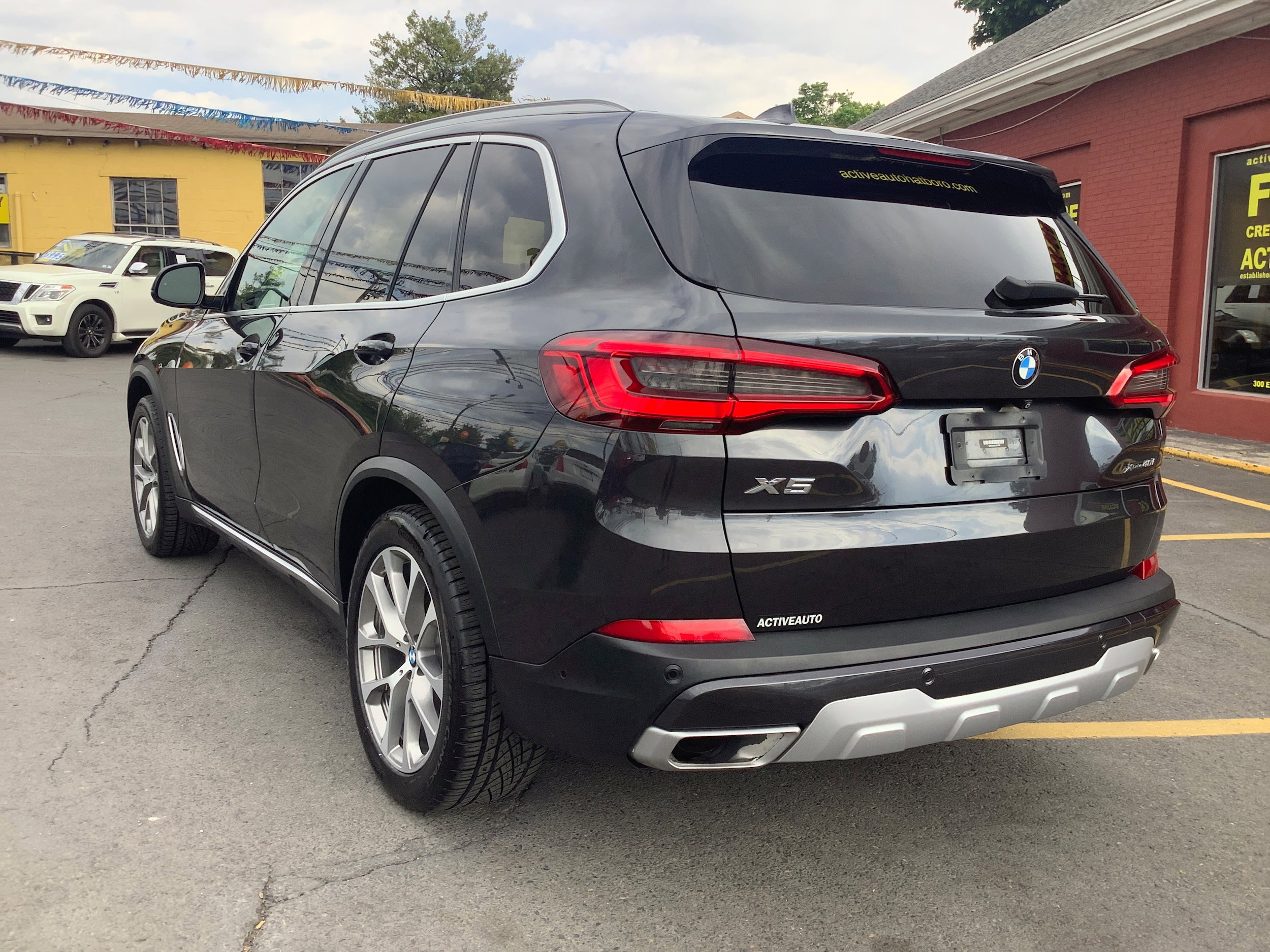Used 2020 BMW X5 xDrive40i w/ Premium Package AWD/4WD image 5