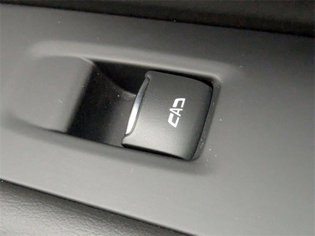 Used 2021 Chevrolet Tahoe High Country w/ Premium Package image 38