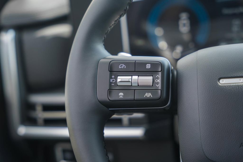 New 2026 Hyundai Santa Fe SE image 29