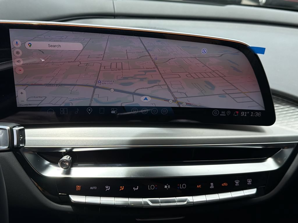 New 2026 Cadillac Lyriq Signature Sport AWD/4WD image 23