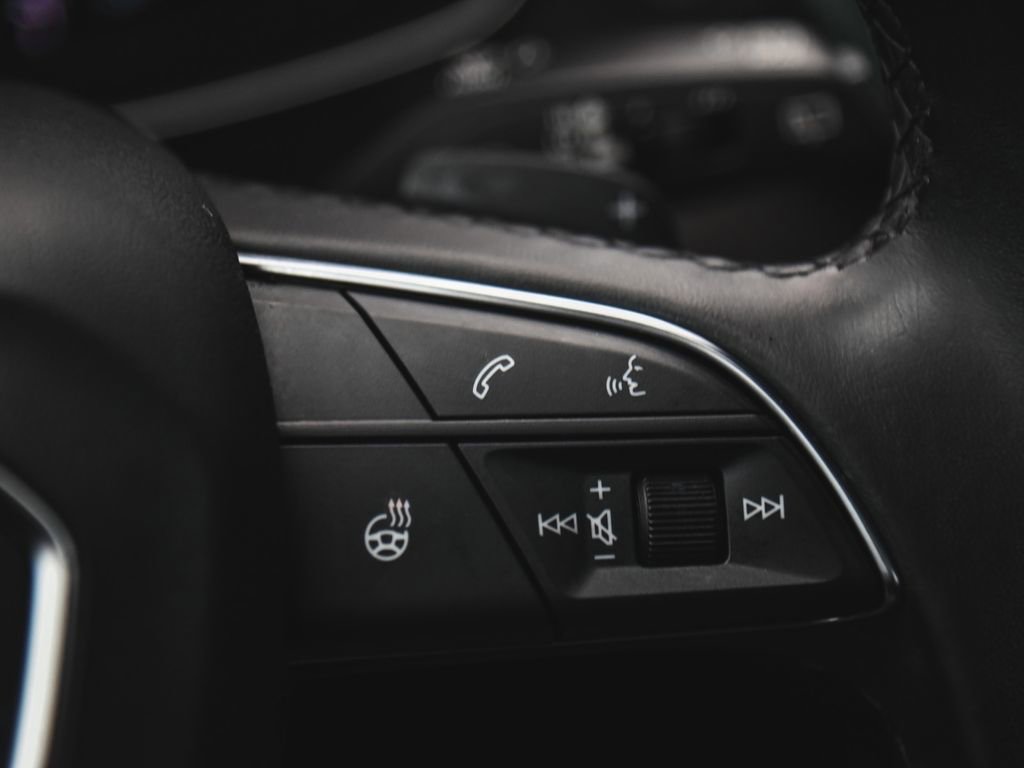 Used 2023 Audi Q5 2.0T Premium w/ Convenience Package image 24