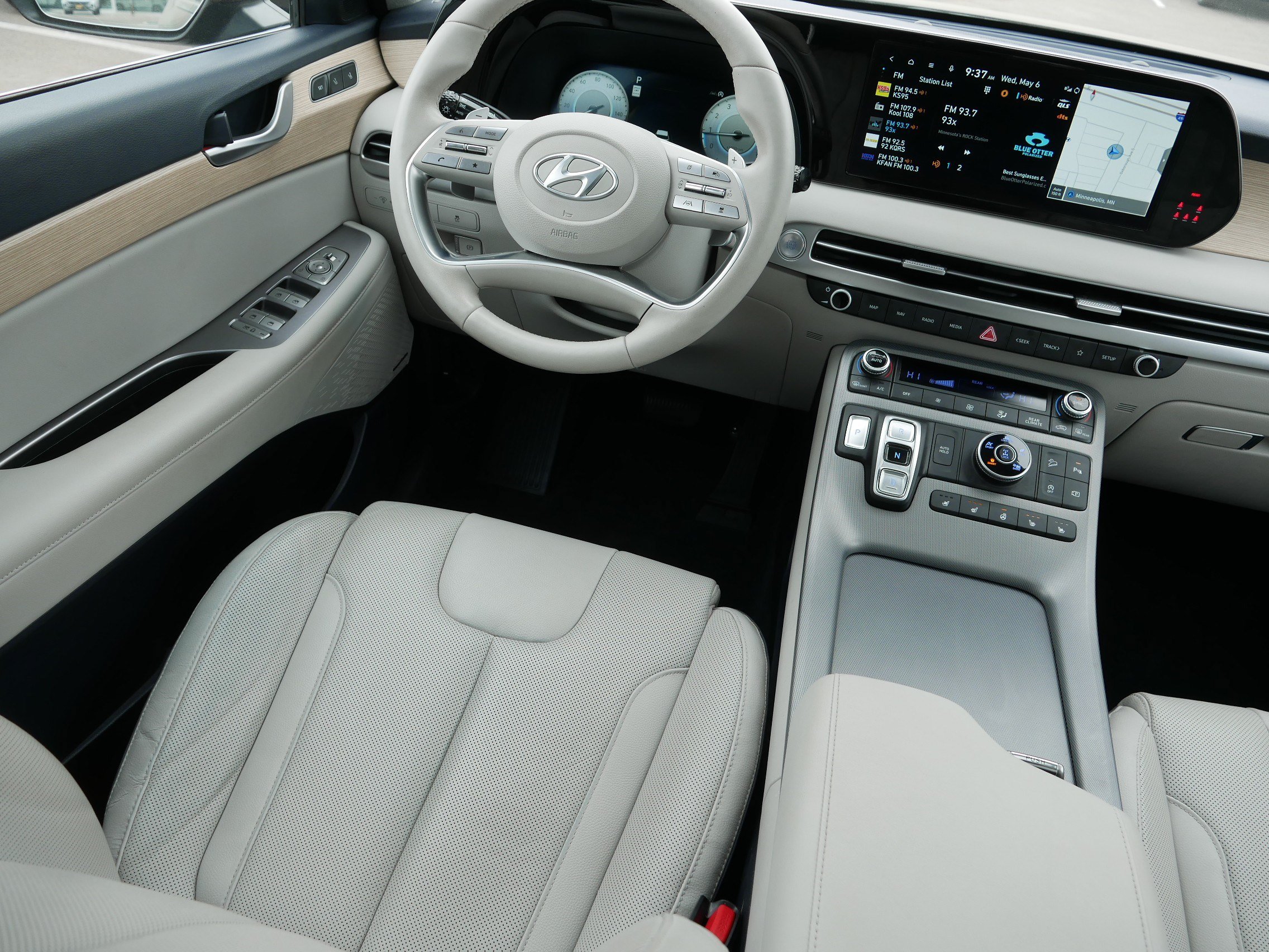 Certified 2023 Hyundai Palisade Limited AWD/4WD image 9
