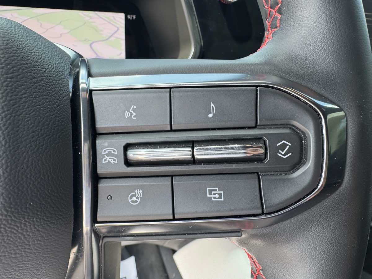 Used 2023 GMC Canyon AT4X AWD/4WD image 22