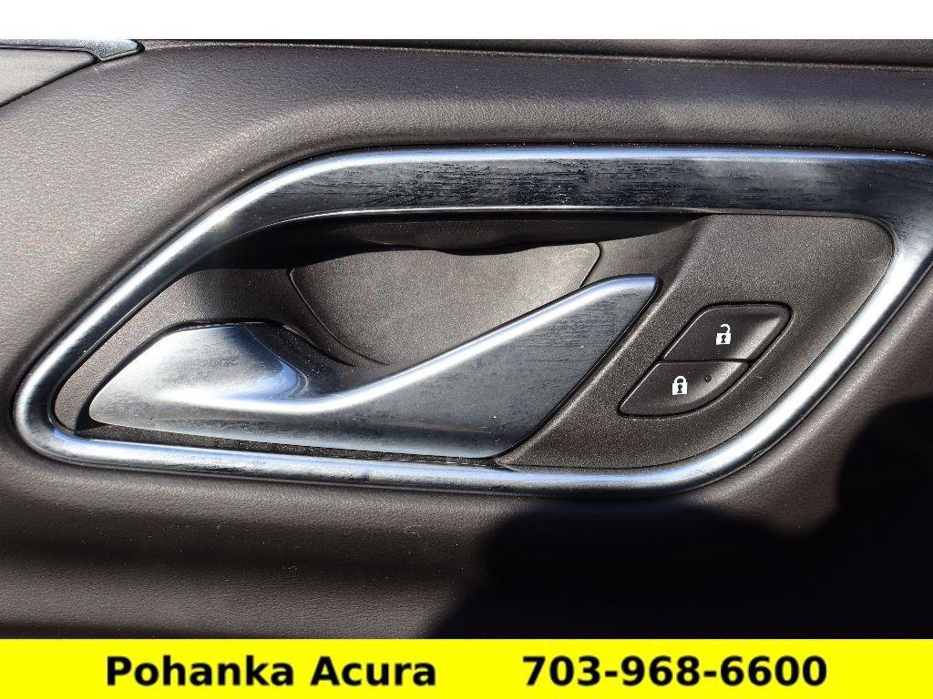 Used 2023 GMC Yukon SLT image 26