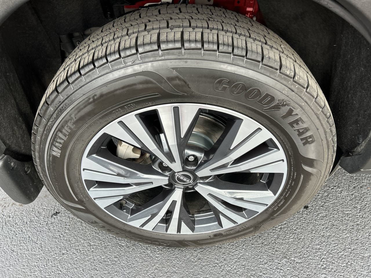 Used 2022 Nissan Rogue SV w/ SV Premium Package AWD/4WD image 9