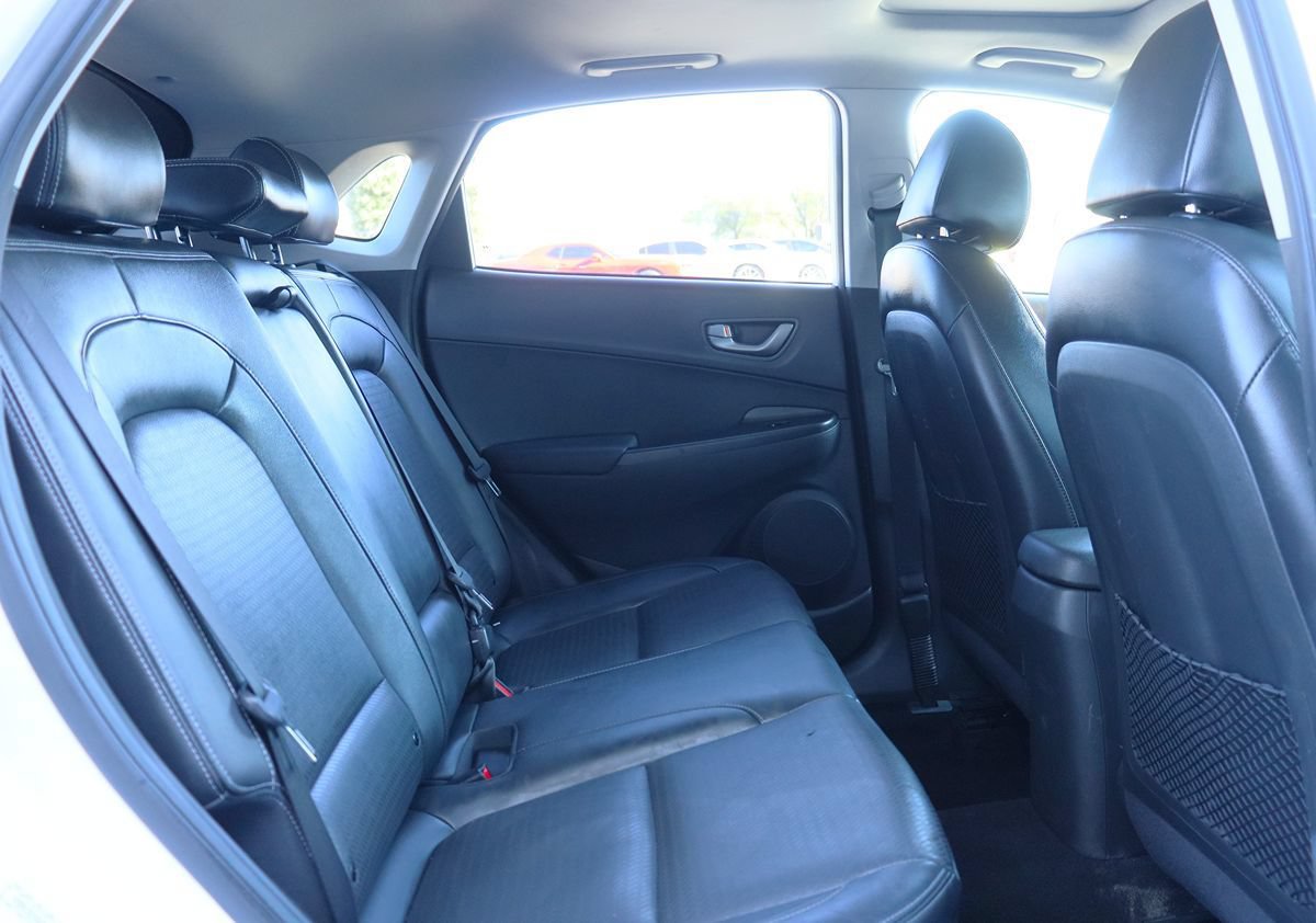 Used 2021 Hyundai Kona Limited AWD/4WD image 27