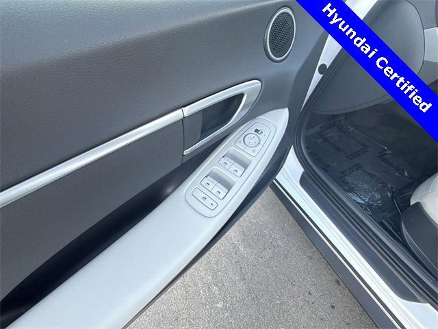 Certified 2025 Hyundai Sonata SE image 13