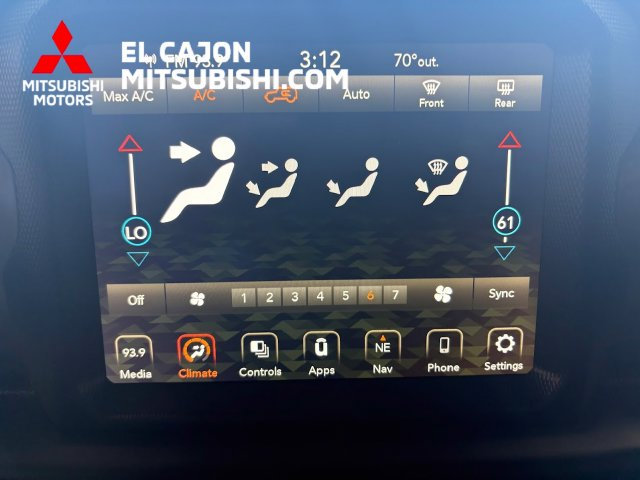 Used 2023 Jeep Wrangler Unlimited w/ Sun & Screen Package AWD/4WD image 14