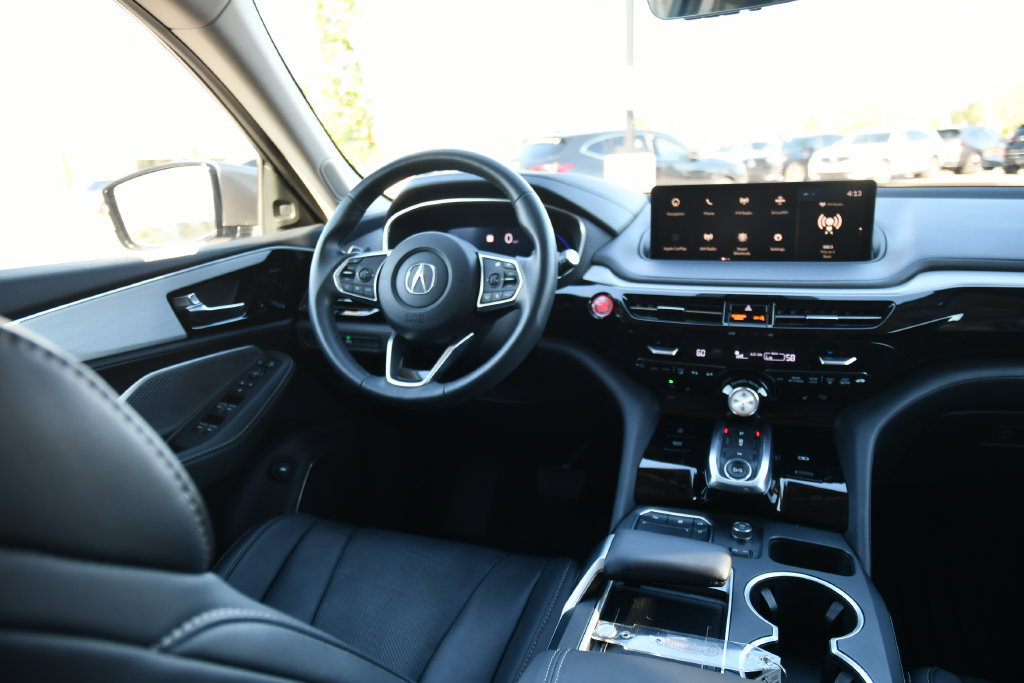Certified 2024 Acura MDX w/ Technology Package AWD/4WD image 30