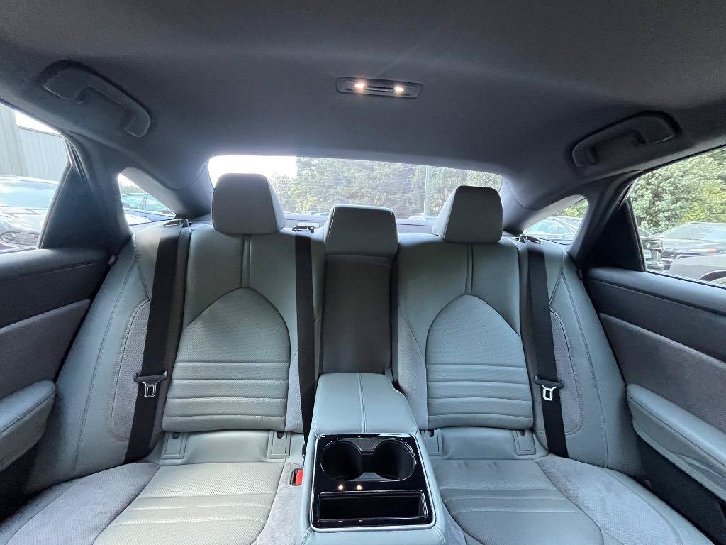 Used 2019 Toyota Avalon XSE w/ Four Season Floor Mat Package FWD image 38