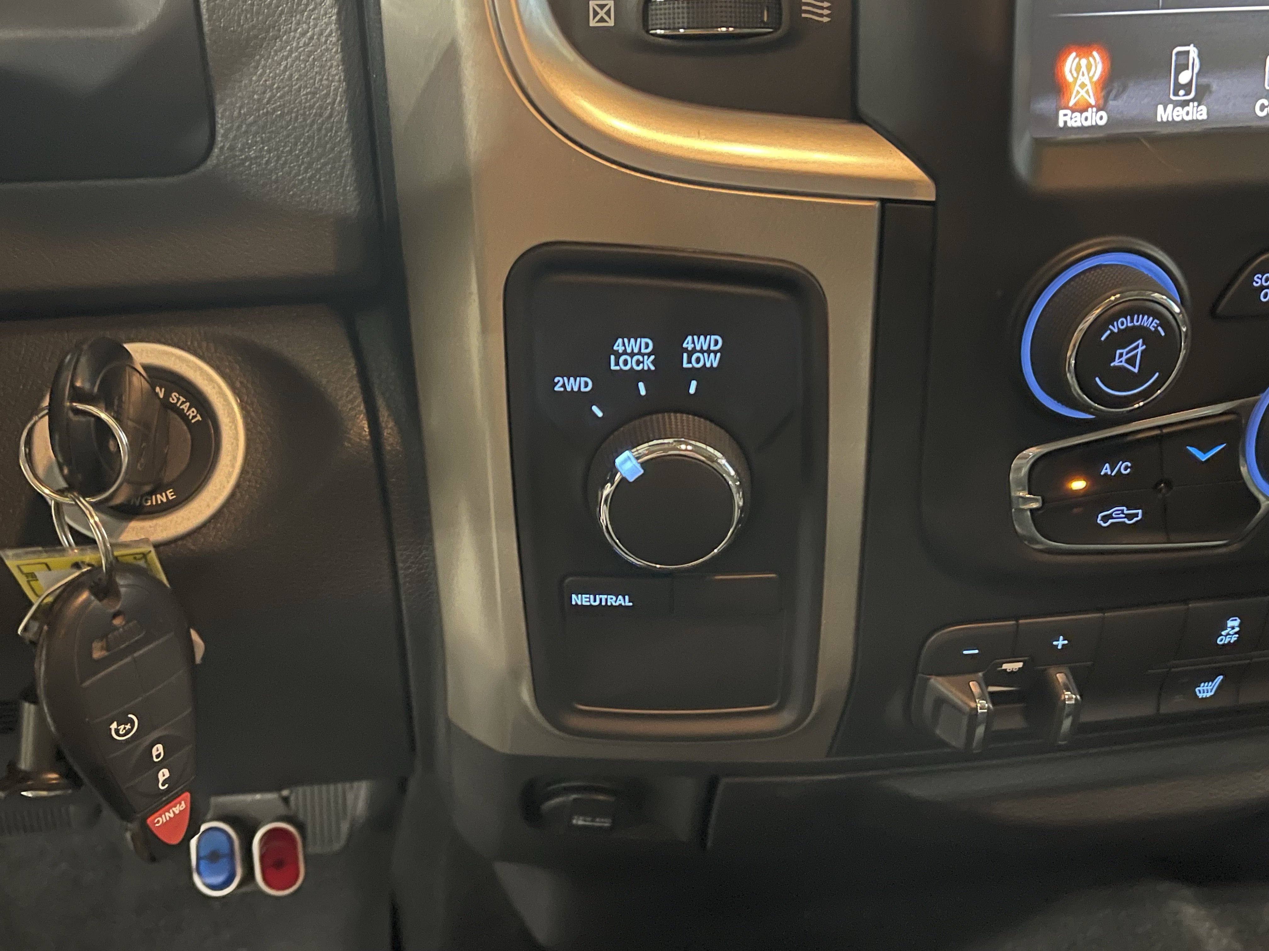 Used 2013 RAM 3500 Big Horn AWD/4WD image 25