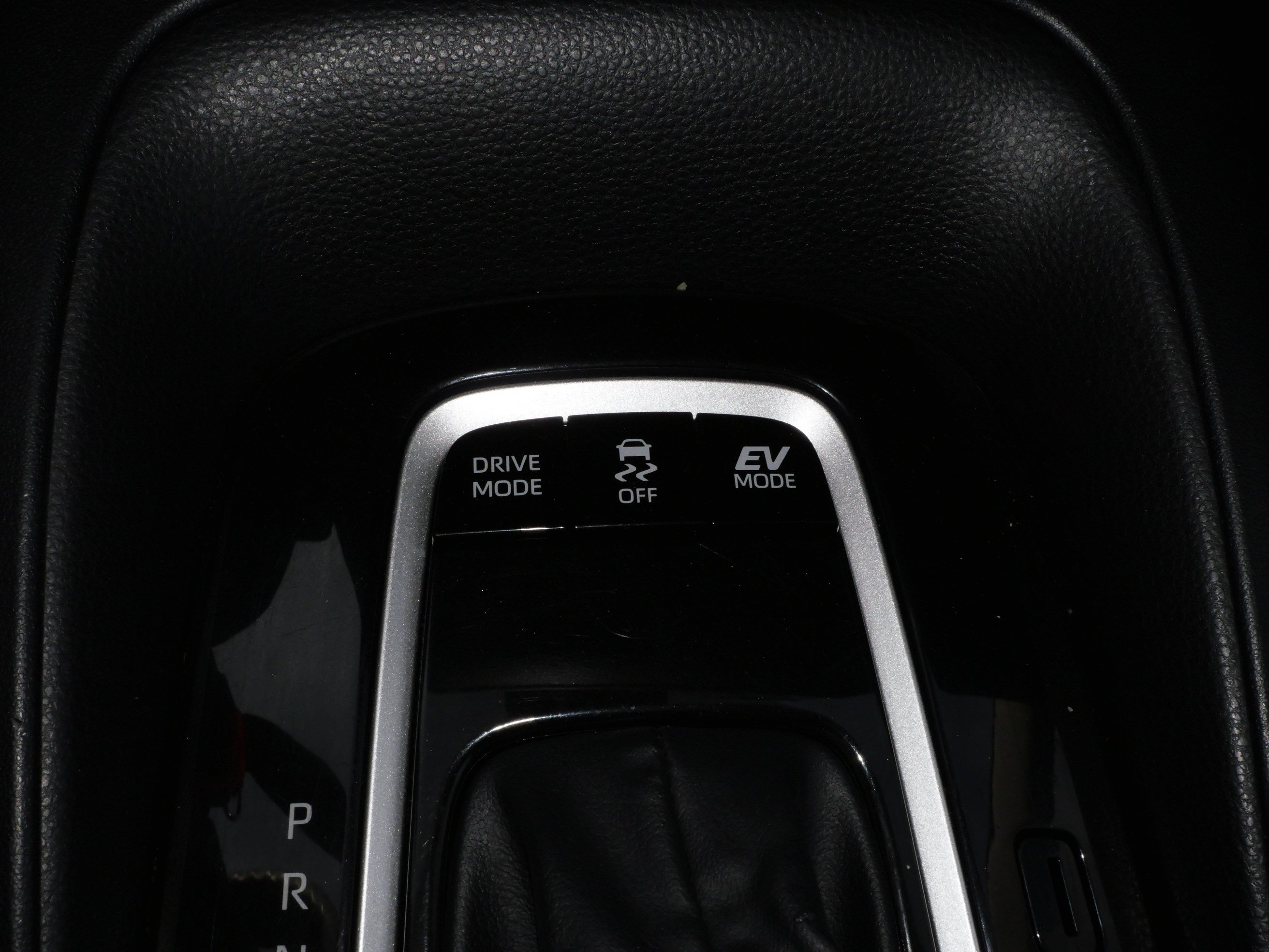 Certified 2025 Toyota Corolla LE FWD image 27