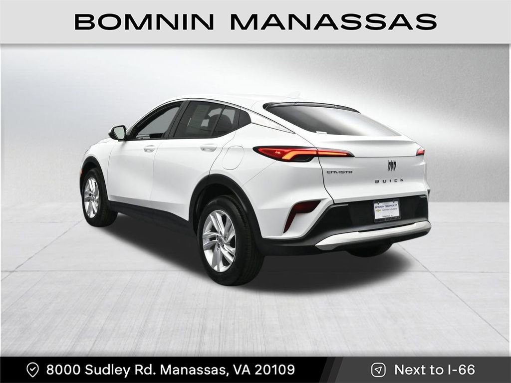 Used 2024 Buick Envista Preferred w/ Advanced Safety Package image 3