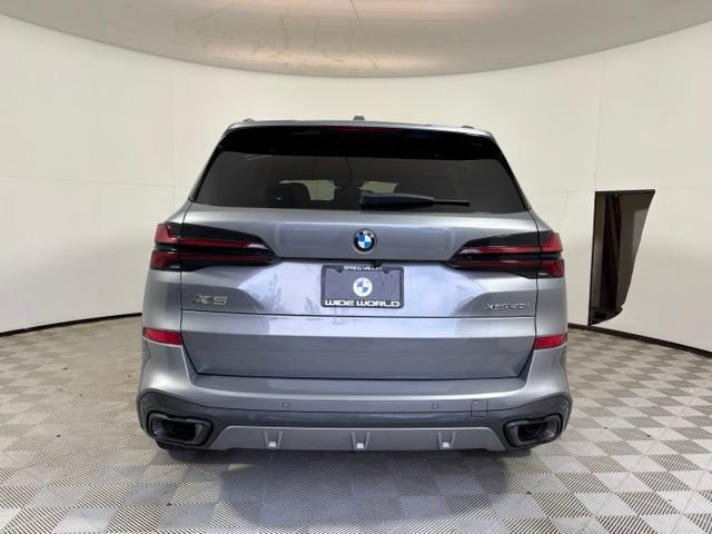 Used 2025 BMW X5 xDrive40i w/ M Sport Package AWD/4WD image 6