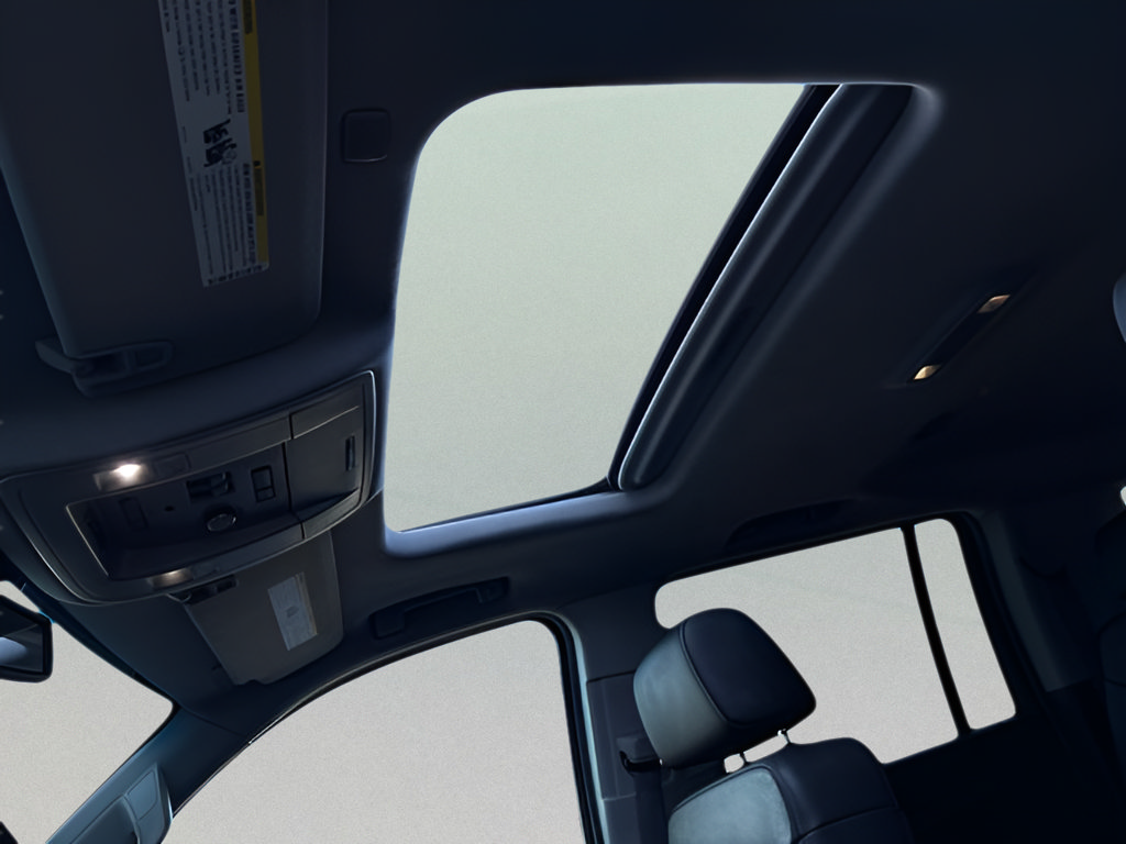 Used 2017 Chevrolet Suburban Premier RWD image 27