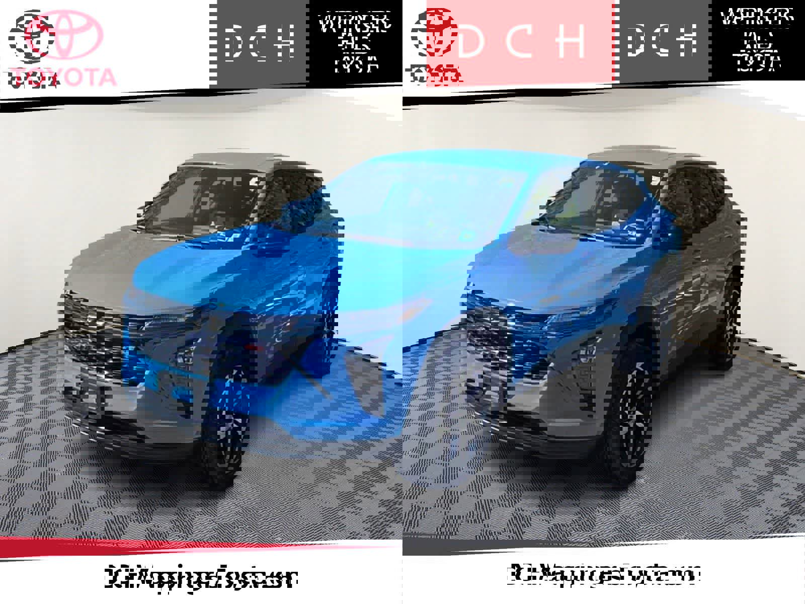 Used 2024 Chevrolet Trax RS w/ Driver Confidence Package FWD image 1