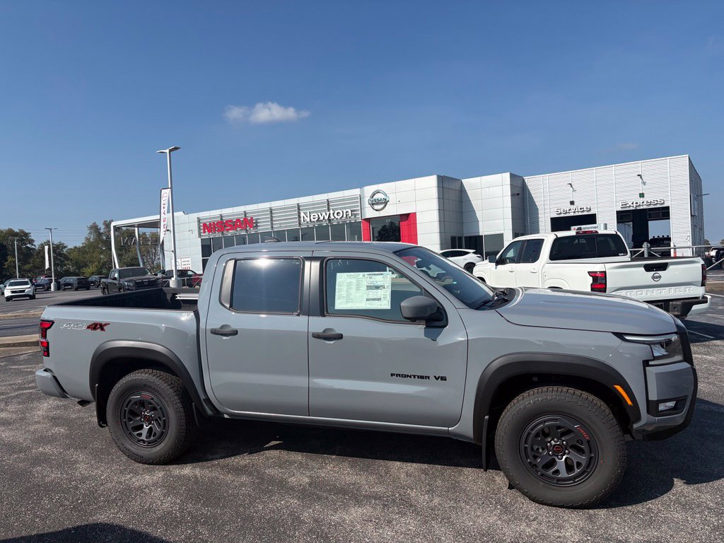 New 2027 Nissan Frontier PRO-4X w/ Pro Premium Package AWD/4WD image 3
